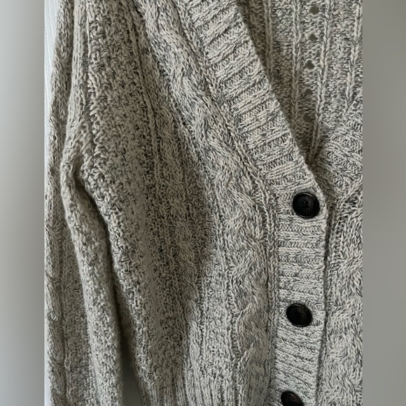 NWOT American Eagle Cropped Cardigan - Picture 3 of 5